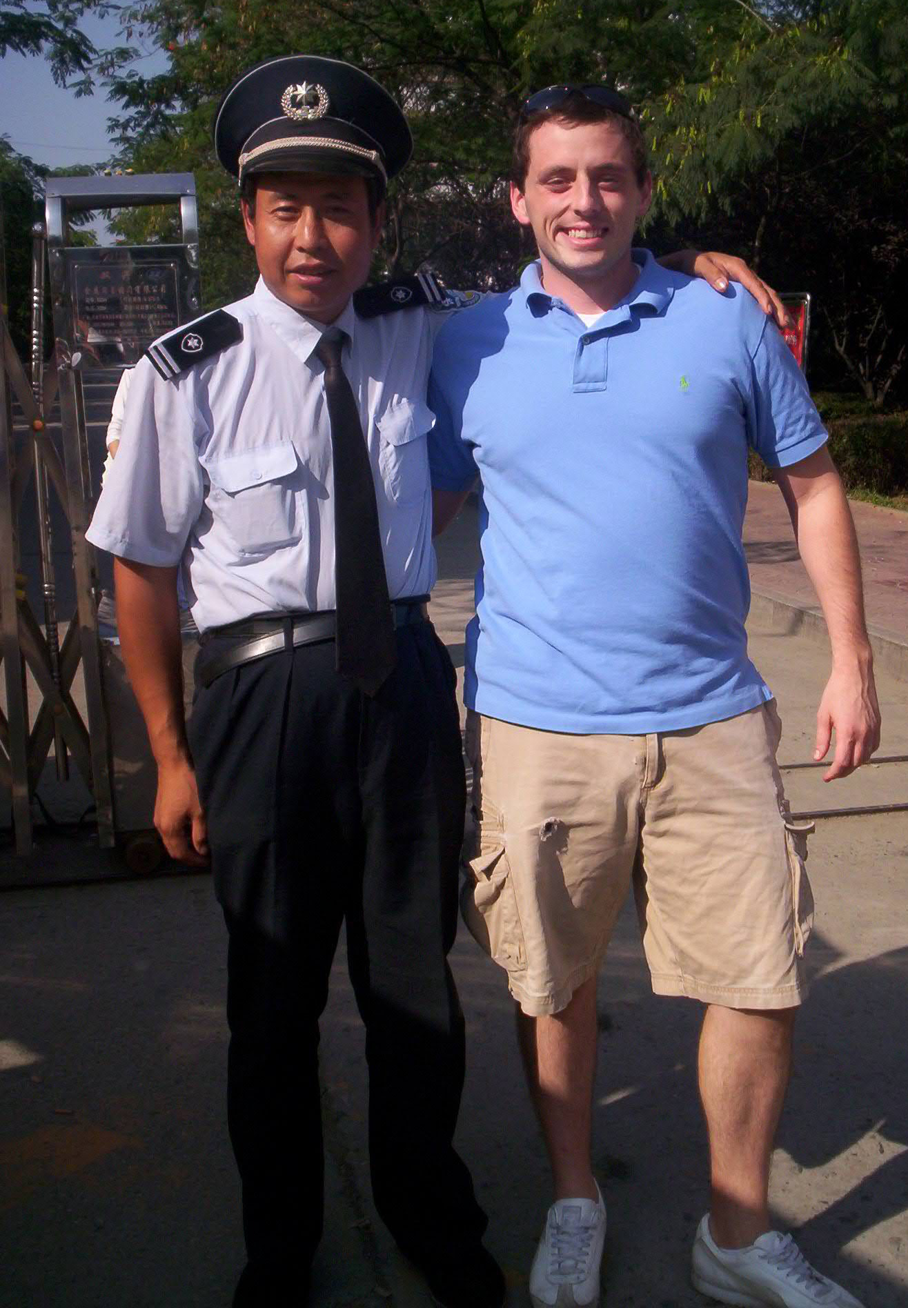 70b kevin and a guard